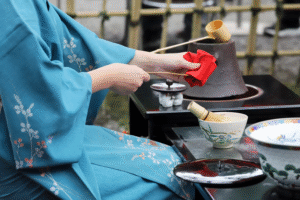 A Beginner’s Guide to Japanese Tea Ceremonies - Japan Insider Guide